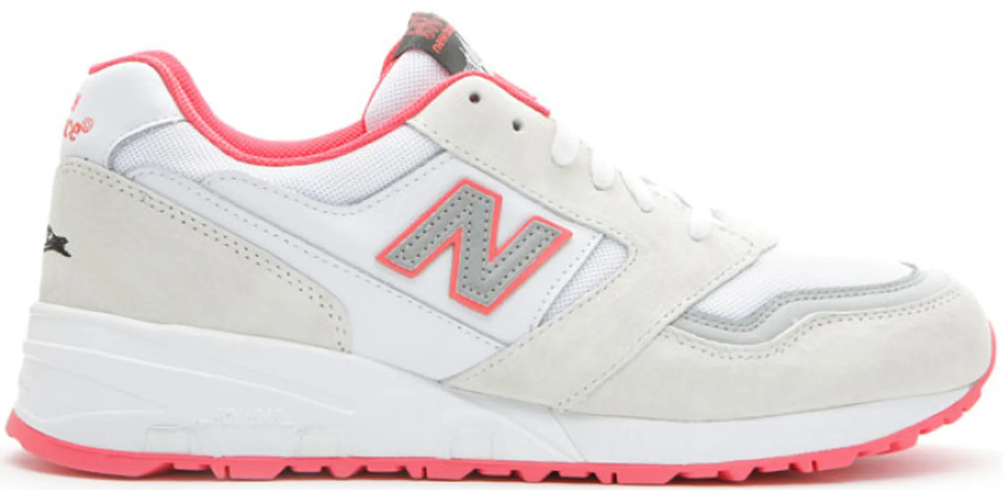 575 Staple Pigeon White