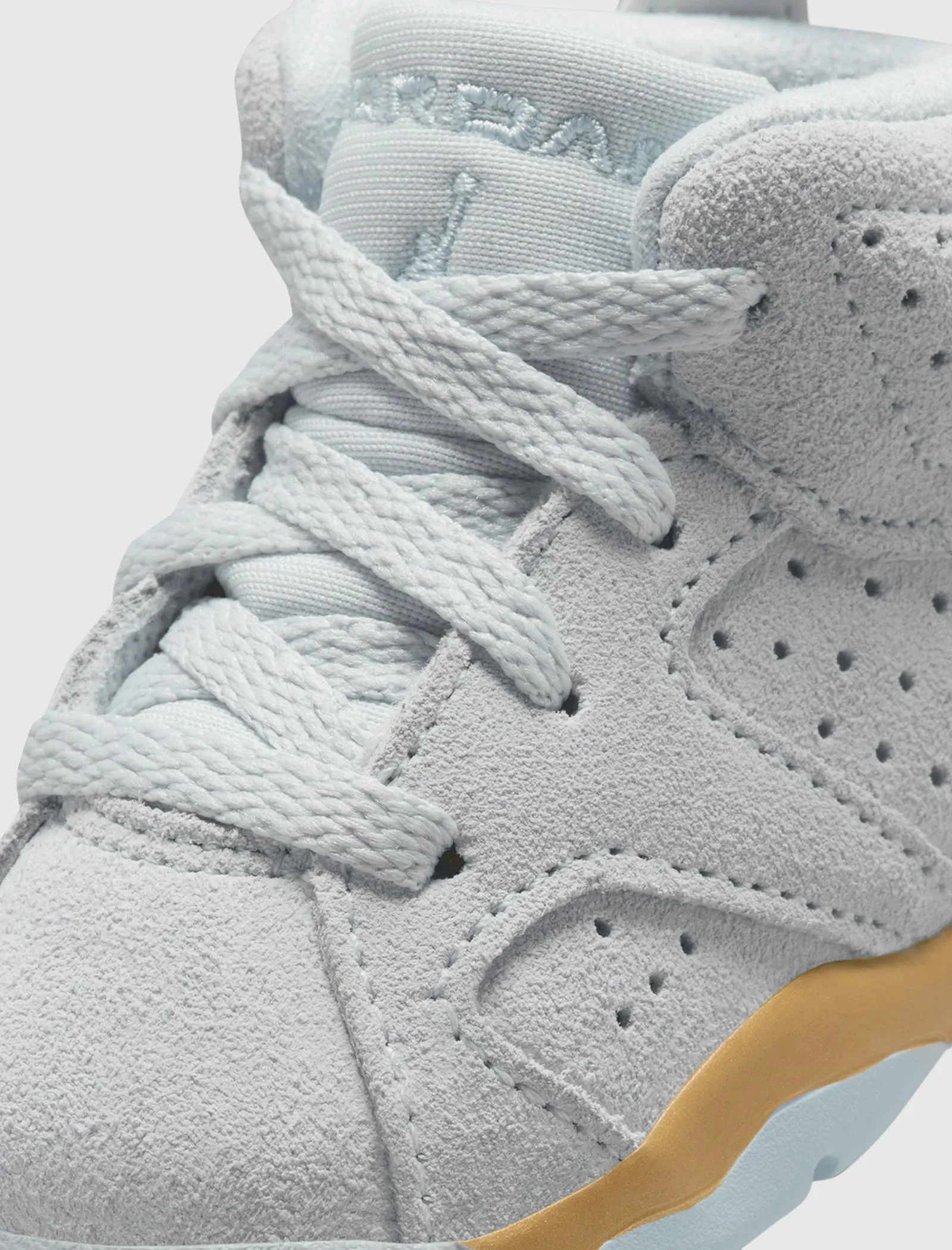 AIR JORDAN 6 RETRO "PURE PLATINUM/GLACIER BLUE/ METALLIC GOLD" TD