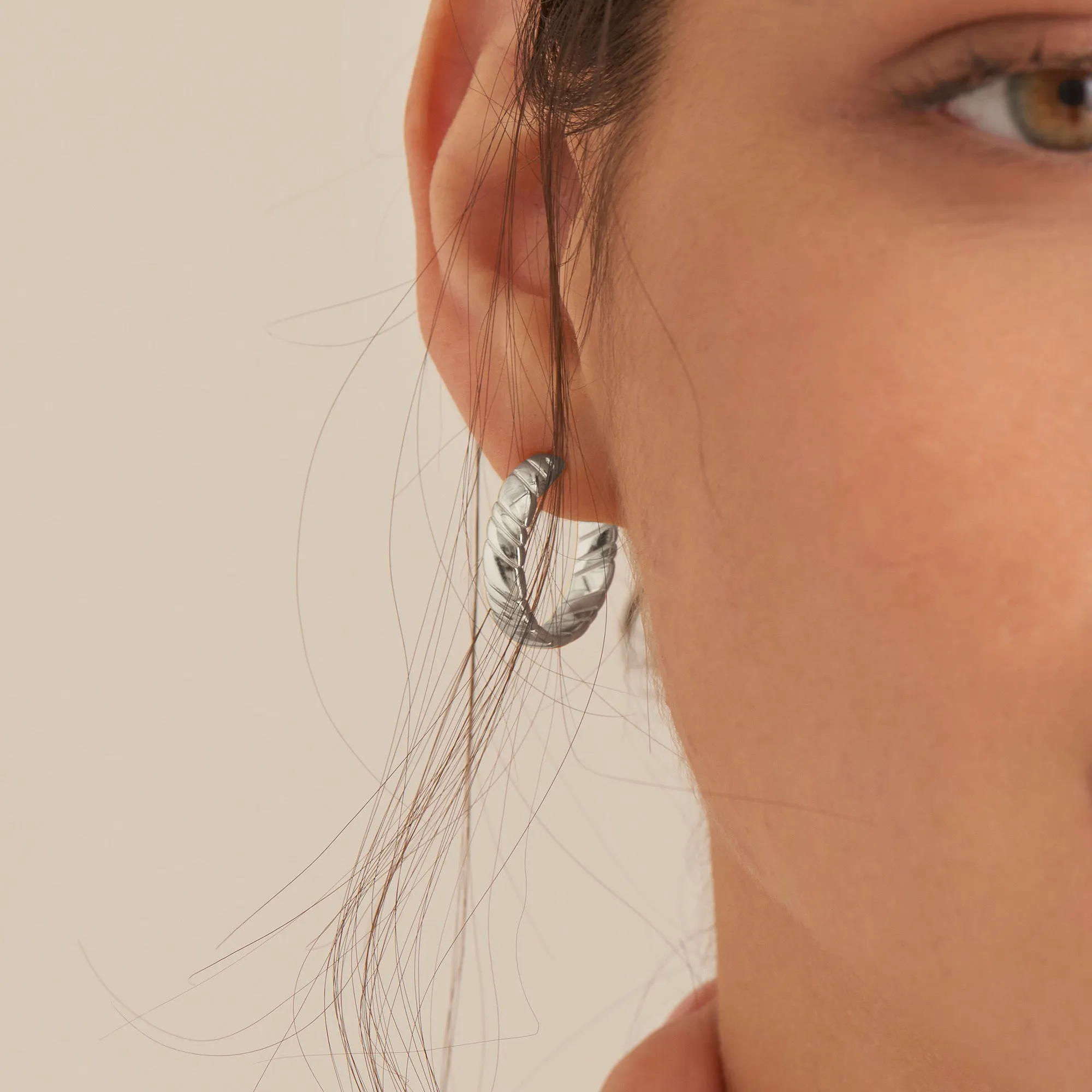 Ania Haie Silver Smooth Twist Hoop Stud Earrings