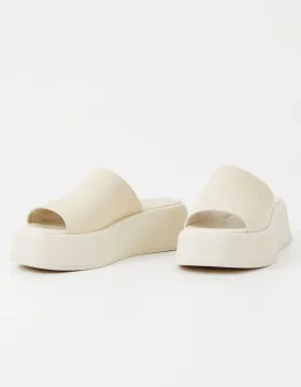 Courtney Slides in Off White