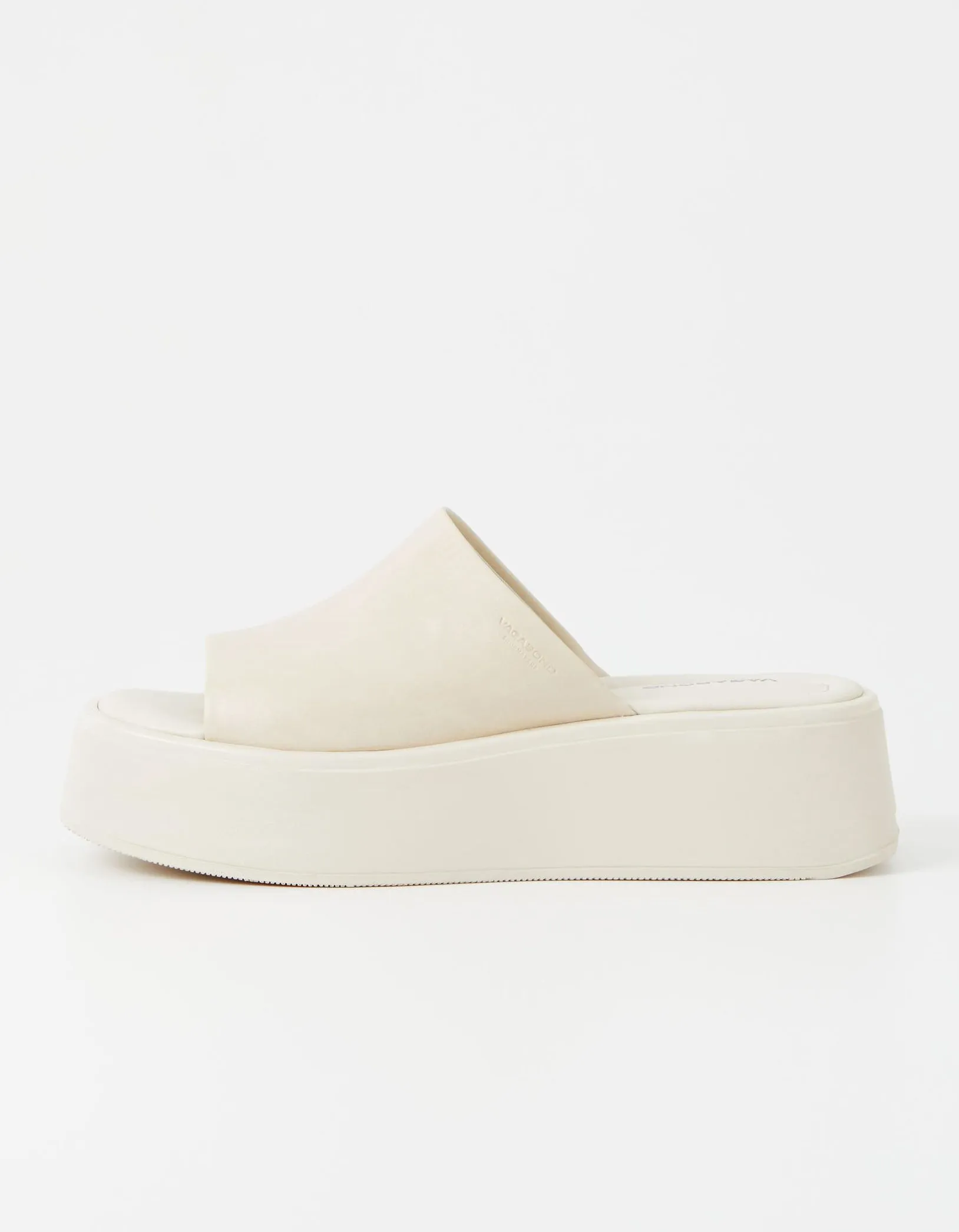 Courtney Slides in Off White