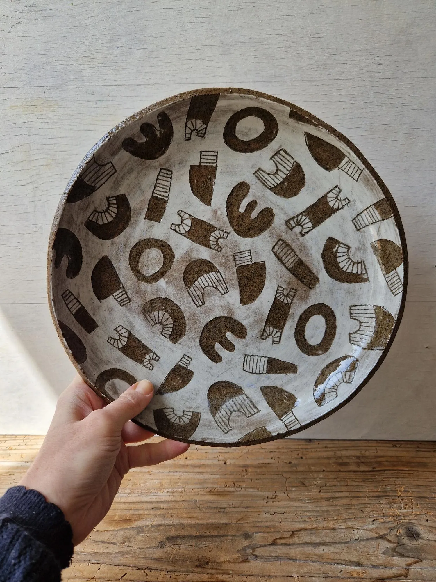 Geometric Patterns - large bowl dark brown No. 2