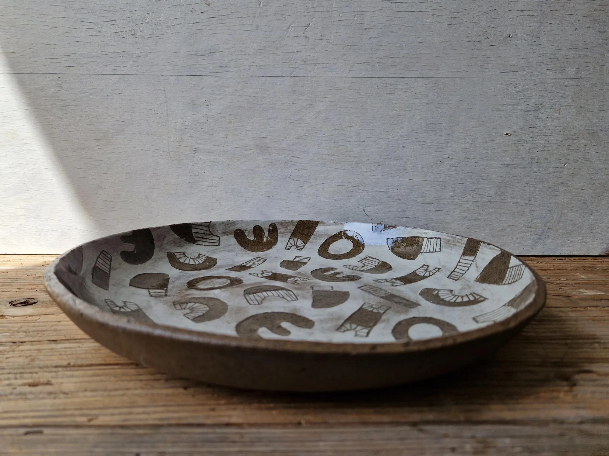 Geometric Patterns - large bowl dark brown No. 2