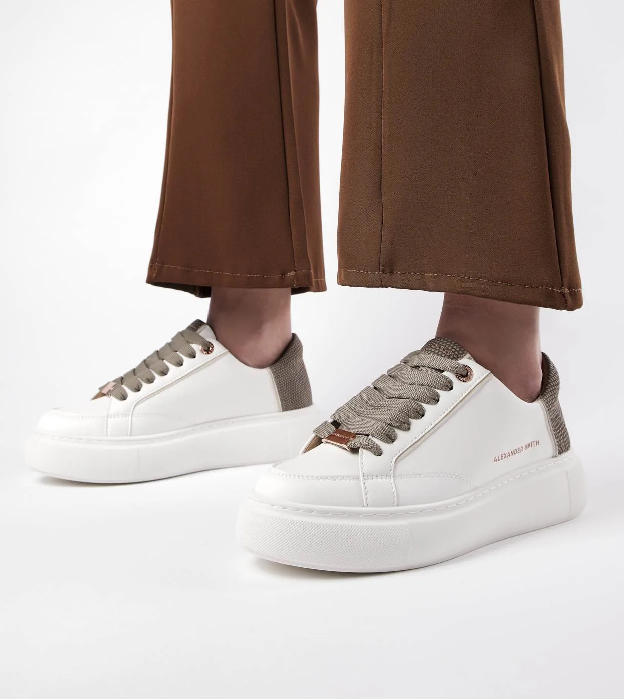 Greenwich Woman White Military