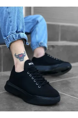 Triple Black Sneaker WG0161