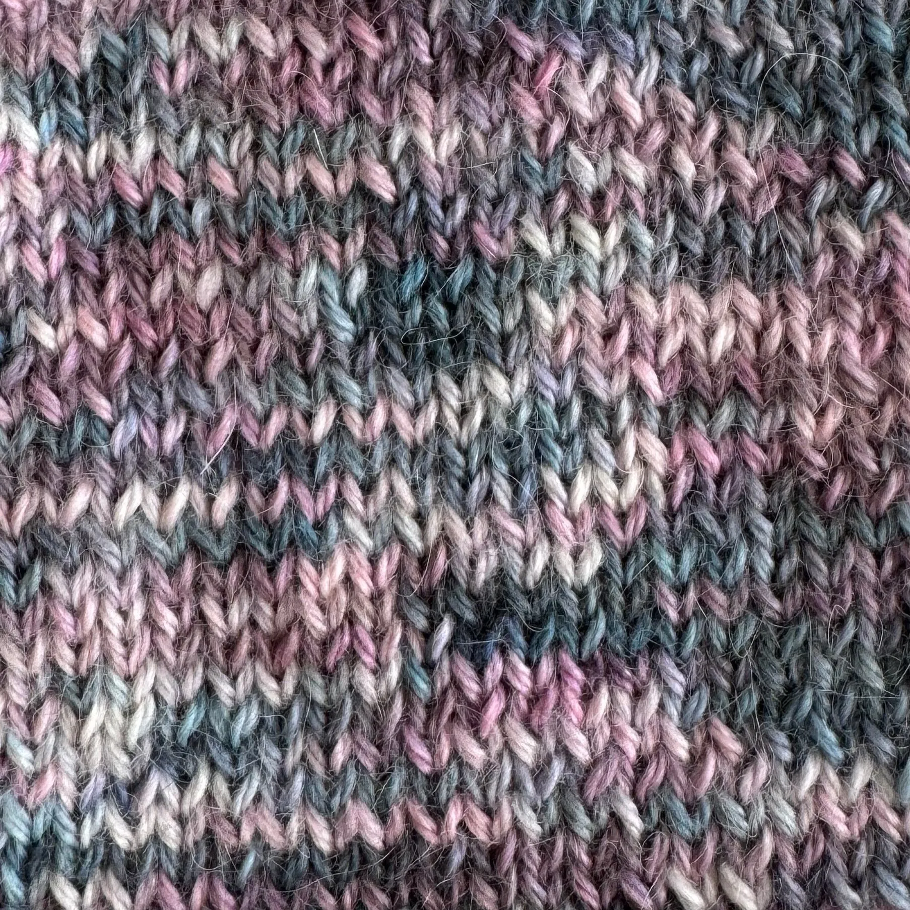 Valley Purl | Sport Weight Yarn | Frozen